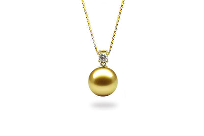 Diamond and A Dangling Pearl: South Sea Gold-Kyllonen