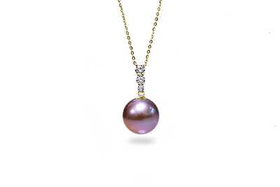 Graduated Diamond Edison Pearl Pendant-Kyllonen