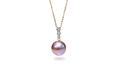 Graduated Diamond Edison Pearl Pendant-Kyllonen