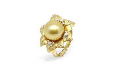 Golden Leaf Gold Pearl Ring-Kyllonen