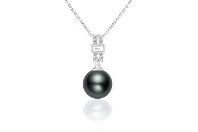 Paris Black Pearl Pendant