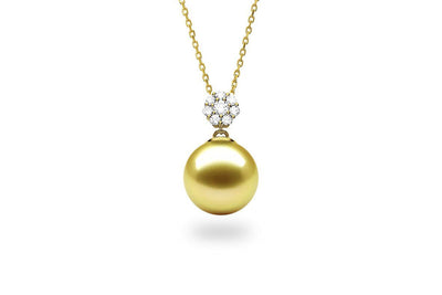 Cluster Gold Pearl Pendant-Kyllonen