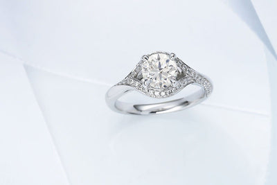 Entangled Diamond Ring scene