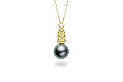 Pipa Knot Black Pearl Pendant-Kyllonen